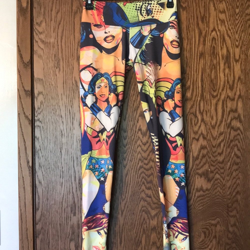 Wonder Woman Leggings, XS